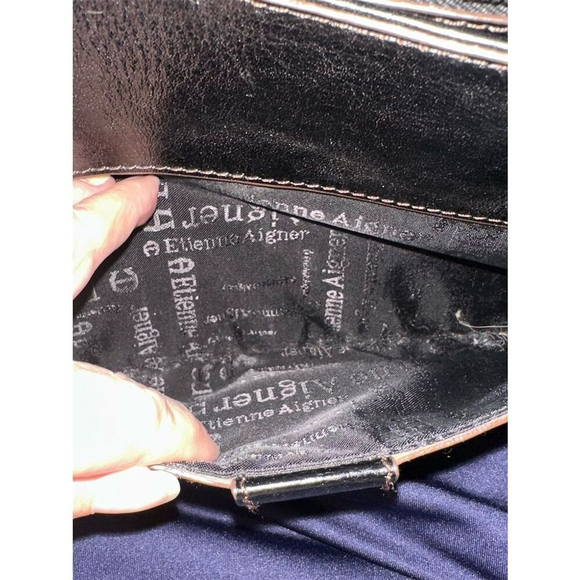 Etienne Aigner Women's Black Leather Shoulder Bag - Picture 8 of 8
